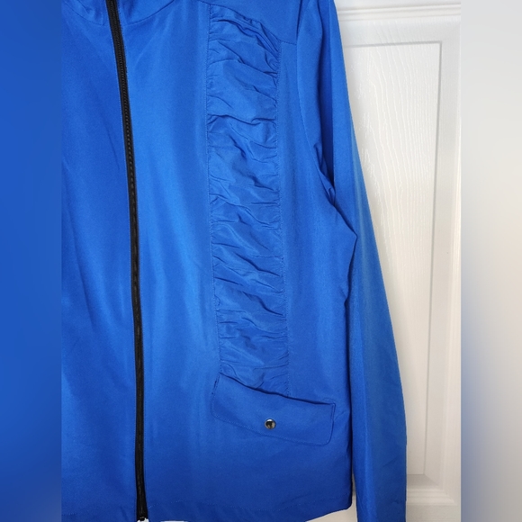 WEEKENDS BY CHICO'S Size 1 lightweight layering jacket. - Picture 3 of 8